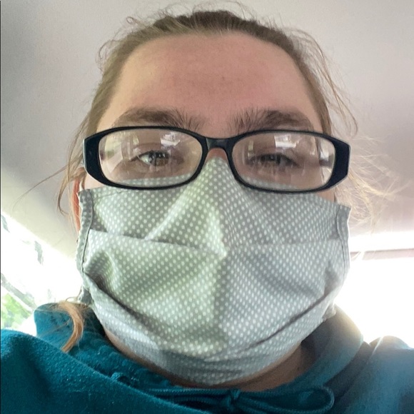 Meet your Posher, Kayla - Picture 1 of 1